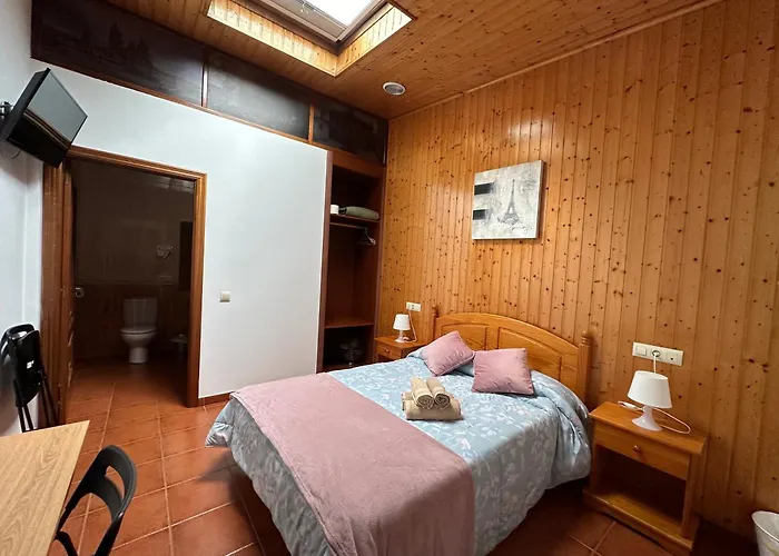 Codesal Хостел Педрусо